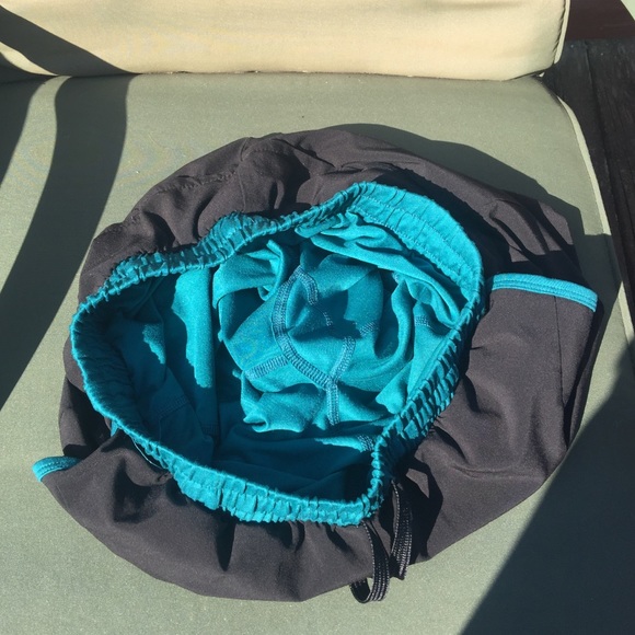 SHORTS 🐬 - Picture 5 of 7